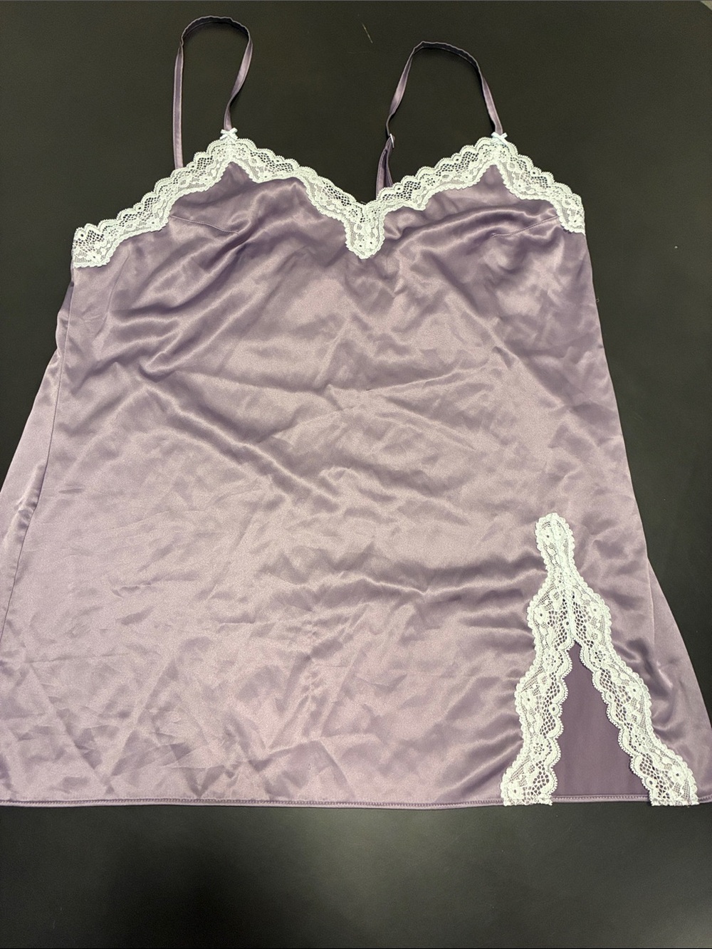 VS lace slit sleepwear dress (never worn)